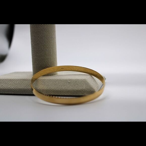 14K Gold 4 mm Half Round 7 3/4" Slip on Bangle, Brand new from Manufacturer - Picture 11 of 13